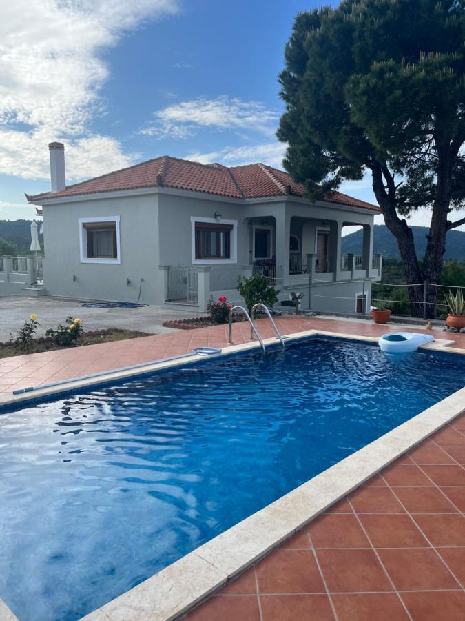 Villa Ouranos In Pefkias Skopelos Town Exterior photo