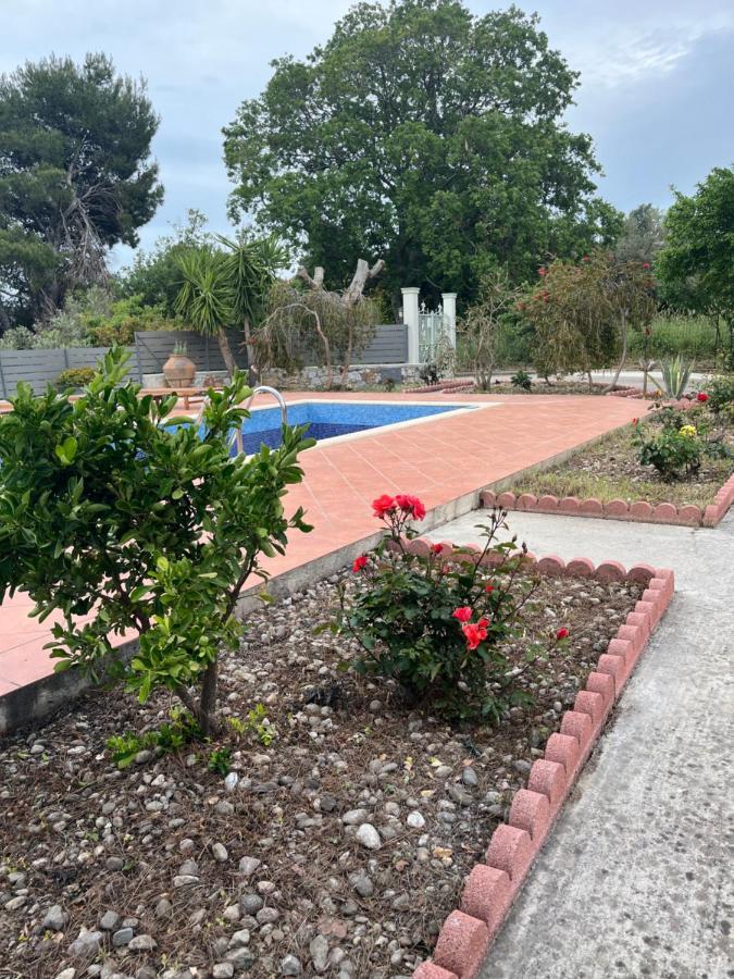 Villa Ouranos In Pefkias Skopelos Town Exterior photo